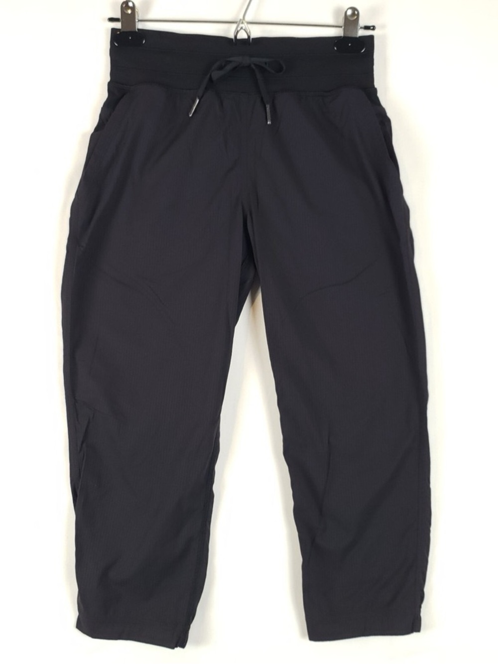 Lululemon Size 4 Capris Studio Black Pants
